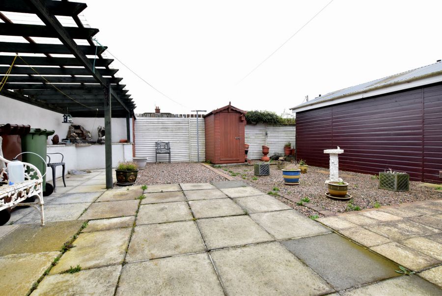 24 Beechwood Gardens