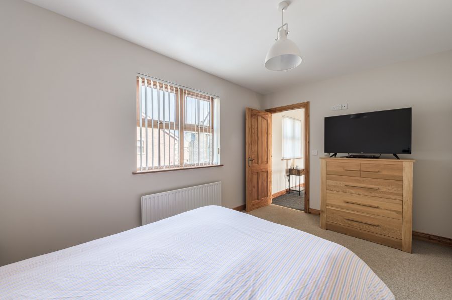 7A Chestnut Hall Court