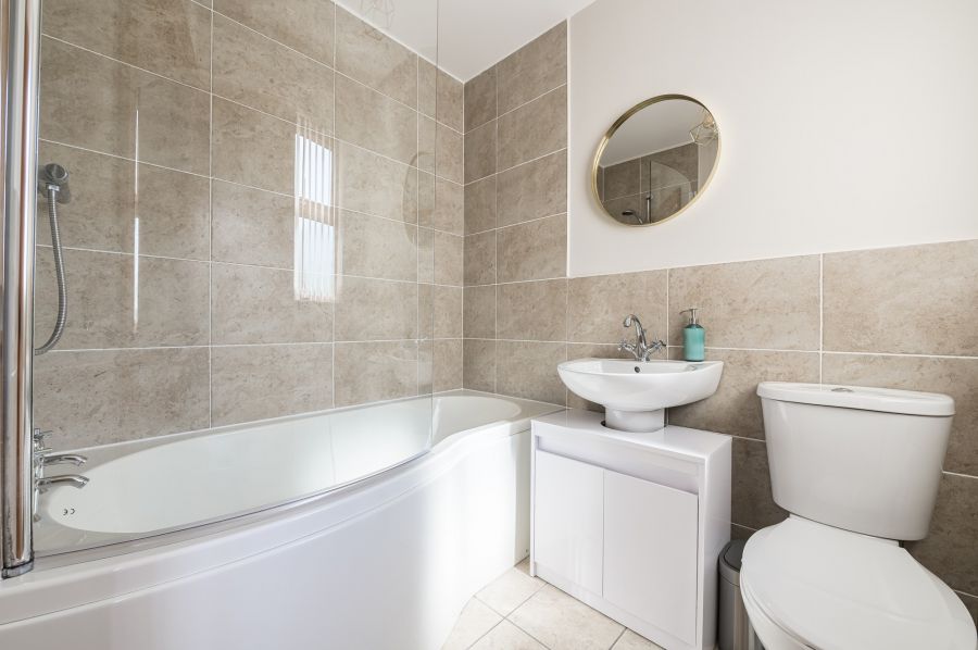 7A Chestnut Hall Court