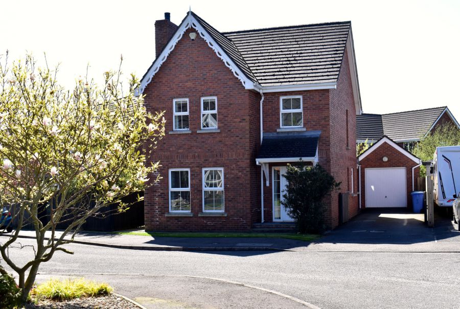 31 Wellington Park Avenue