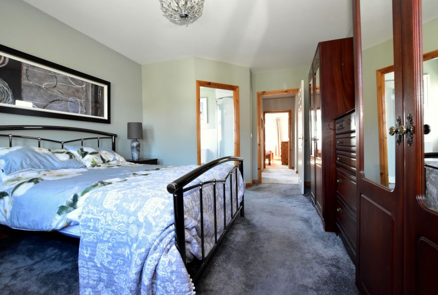 31 Wellington Park Avenue