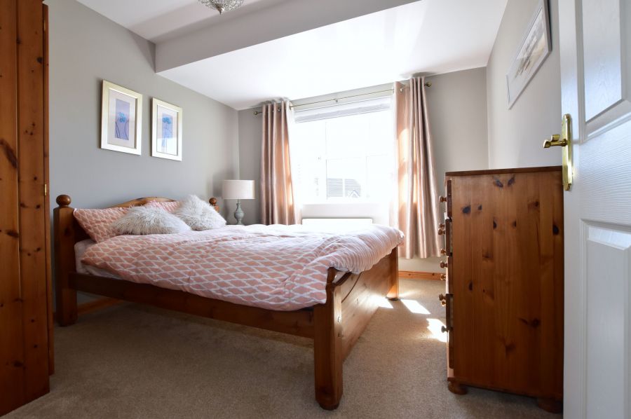 31 Wellington Park Avenue