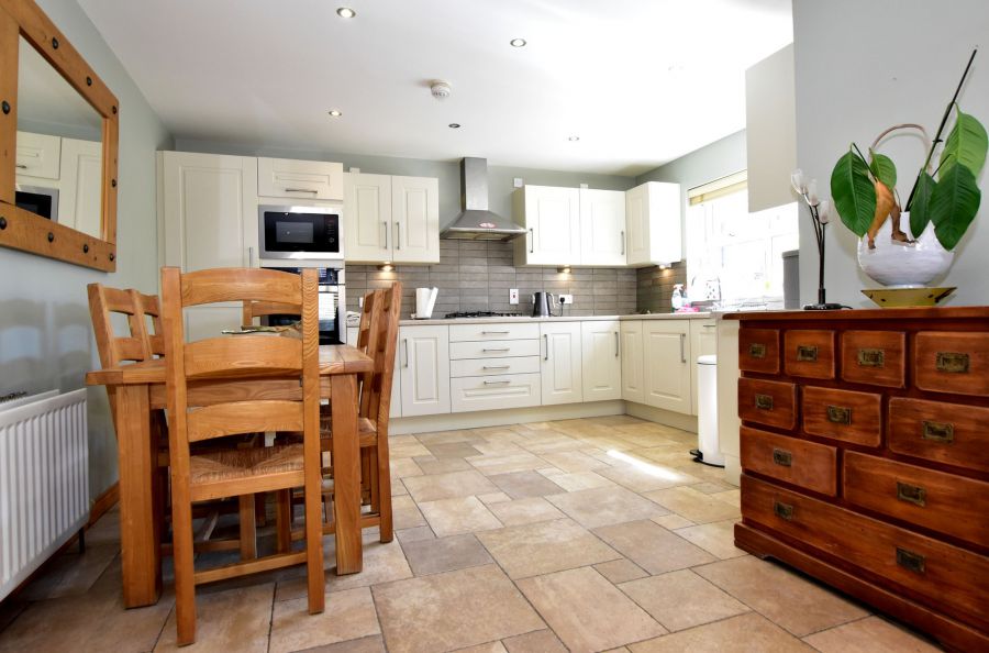 31 Wellington Park Avenue