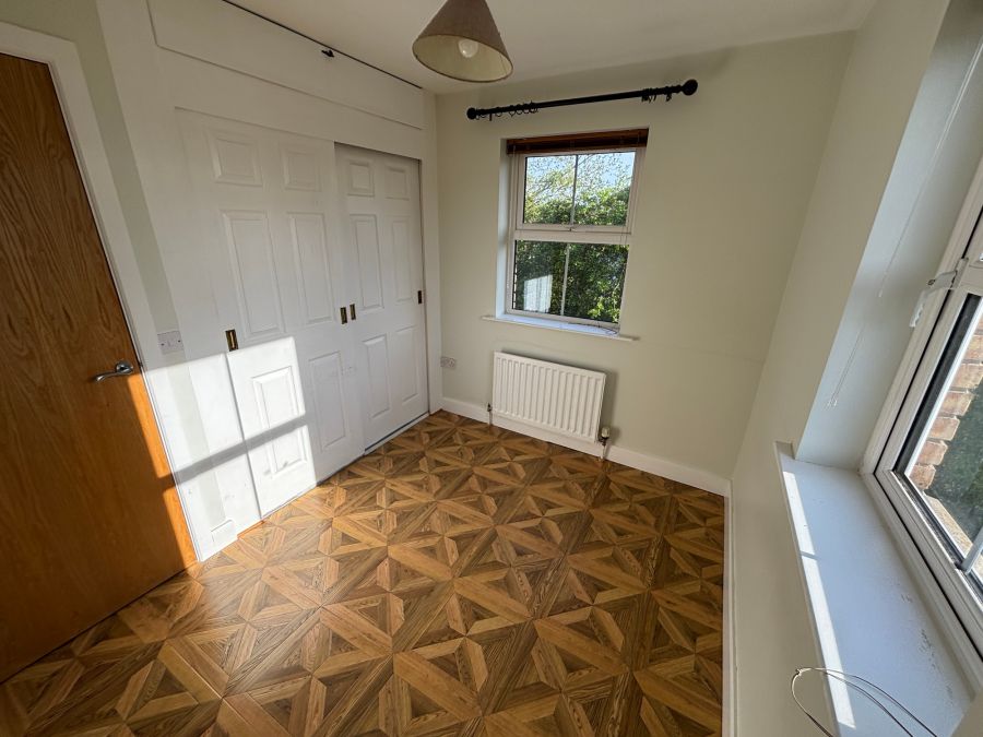 26 Holstein Crescent