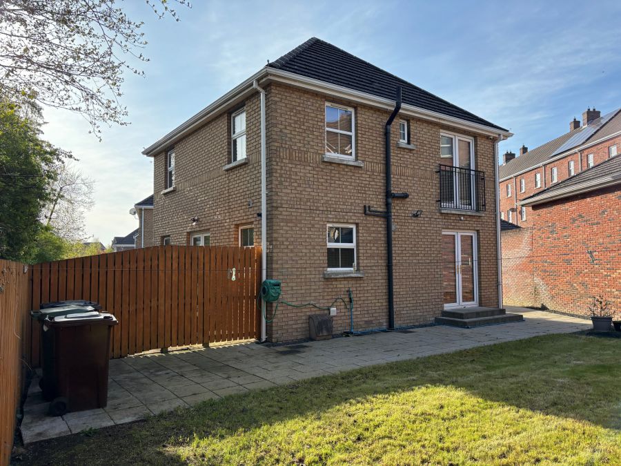 26 Holstein Crescent