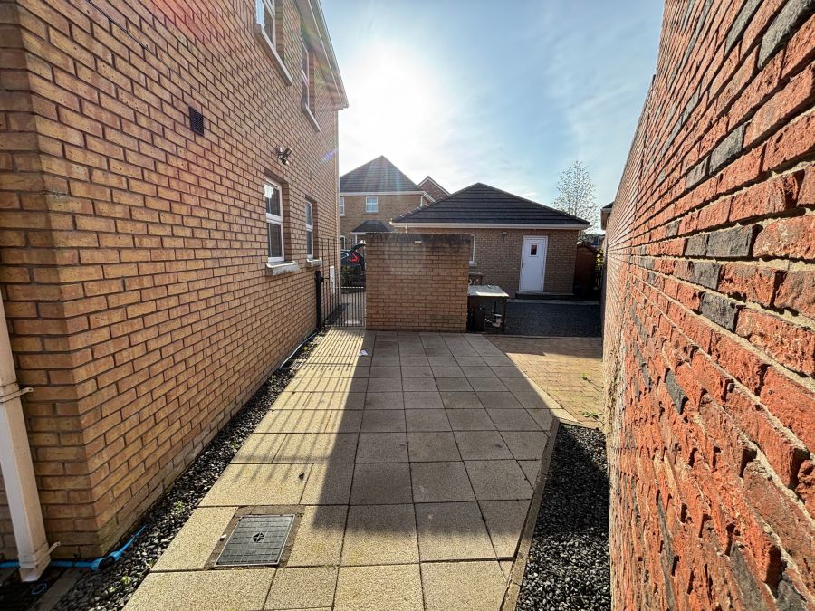 26 Holstein Crescent