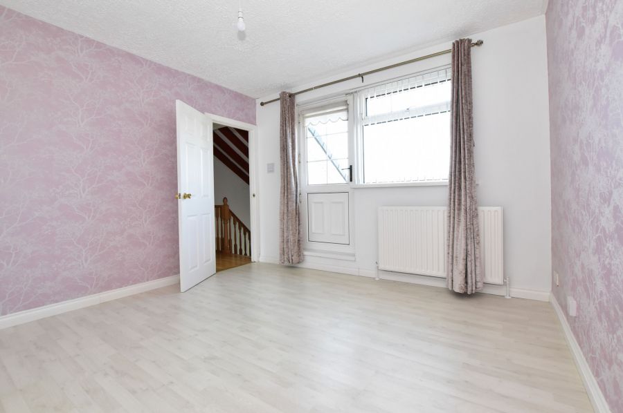 1 Hedingham
