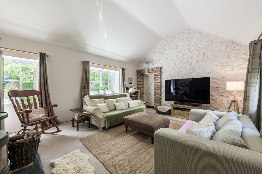 Ashvale, 10 Ballinderry Road