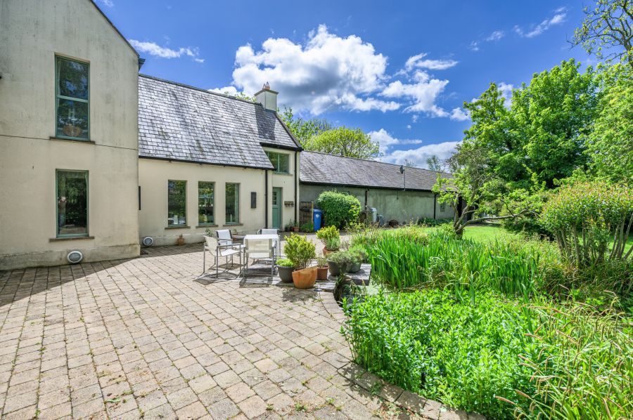 Ashvale, 10 Ballinderry Road