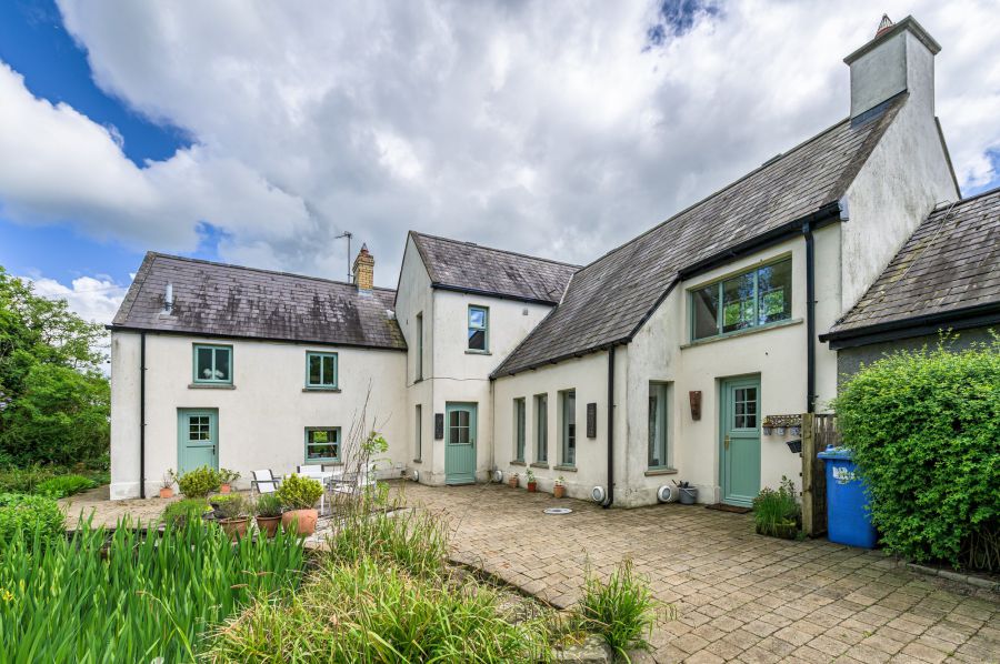 Ashvale, 10 Ballinderry Road