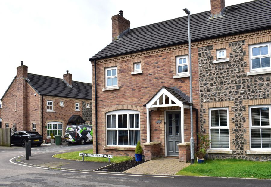1 Wellington Park Gardens, Maghaberry, BT67 0XU