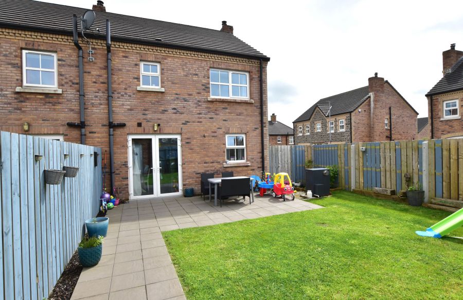 1 Wellington Park Gardens