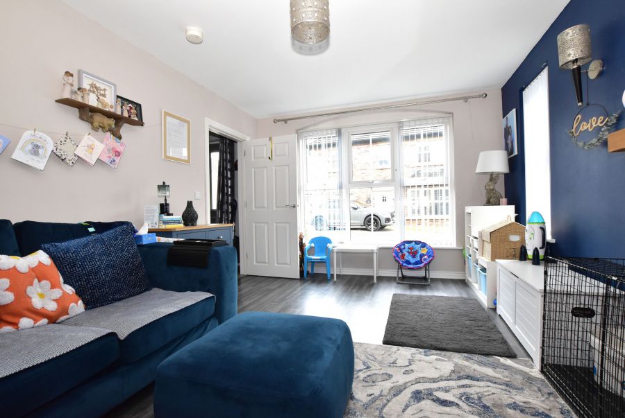 1 Wellington Park Gardens