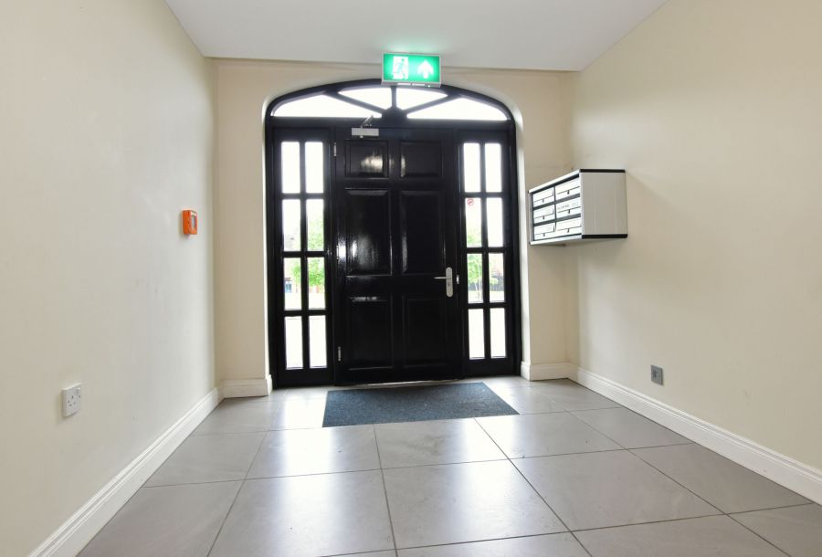 30 Sir Richard Wallace Walk
