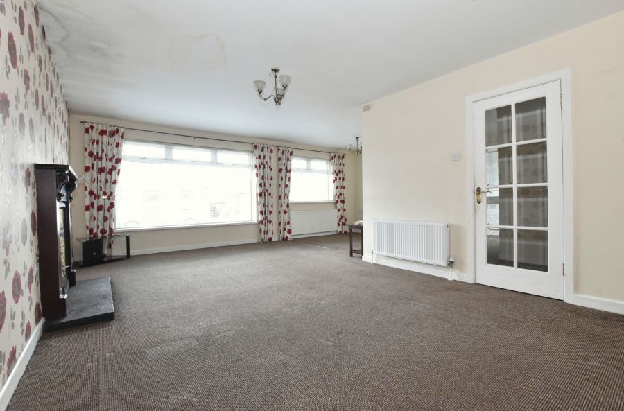 8 Beechwood Park