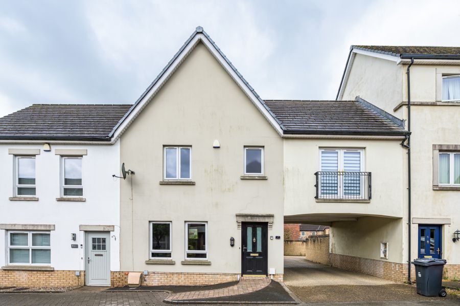 7 Lady Wallace Lane
