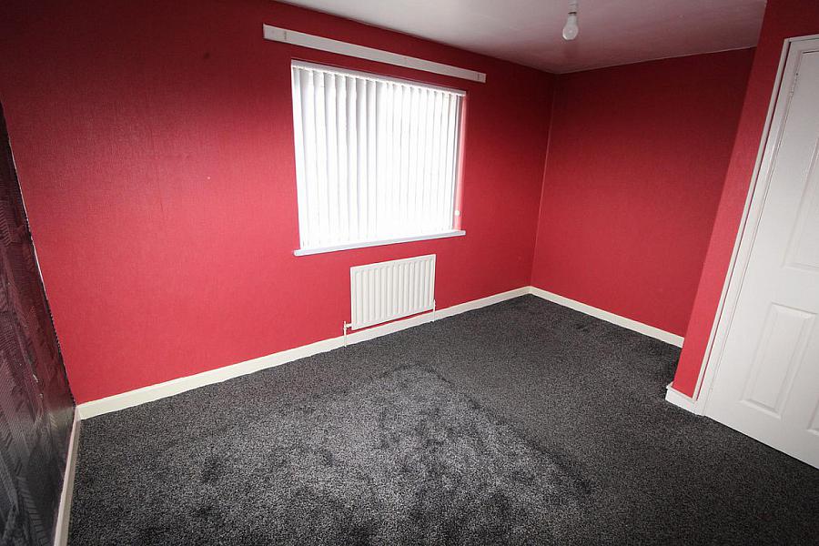 69 Rathcoole Drive