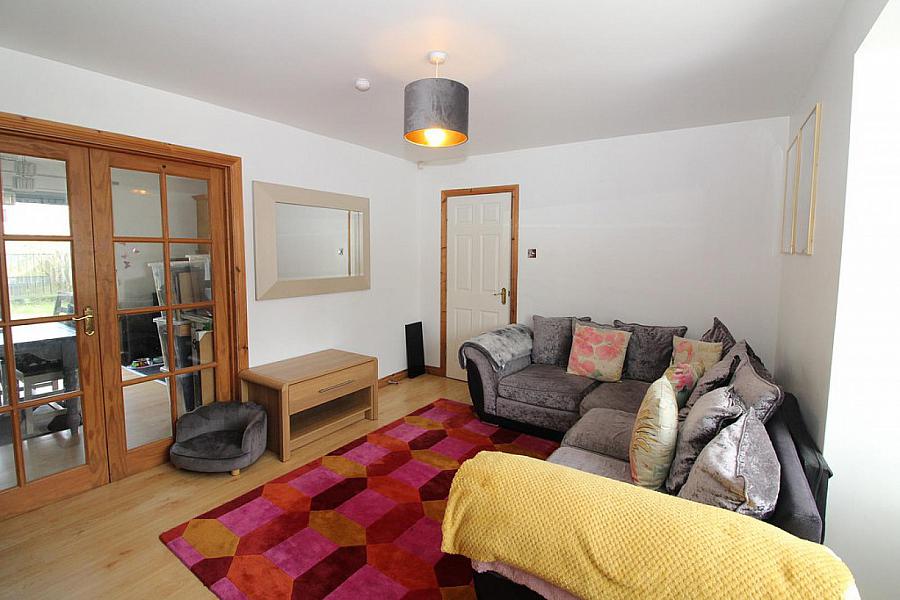 22 Glenabbey Crescent