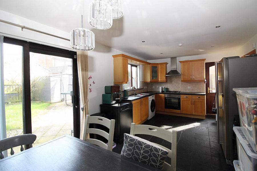 22 Glenabbey Crescent