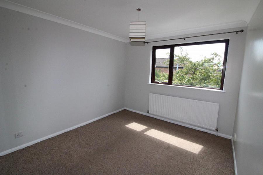 7 Bramble Way