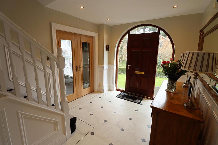3 Abbeydene Manor