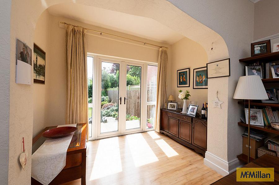 9 Downview Avenue