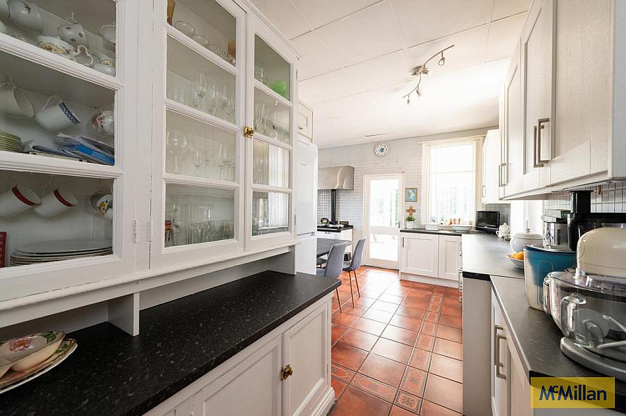 9 Downview Avenue