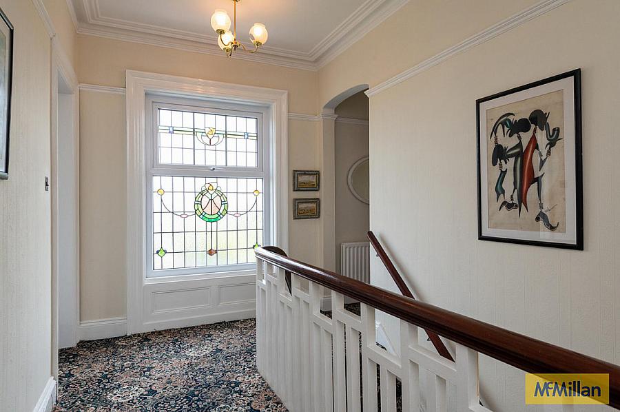 9 Downview Avenue