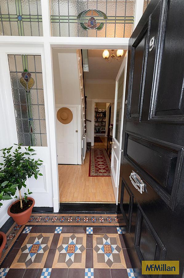 9 Downview Avenue