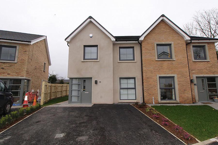 11 Avondale Court