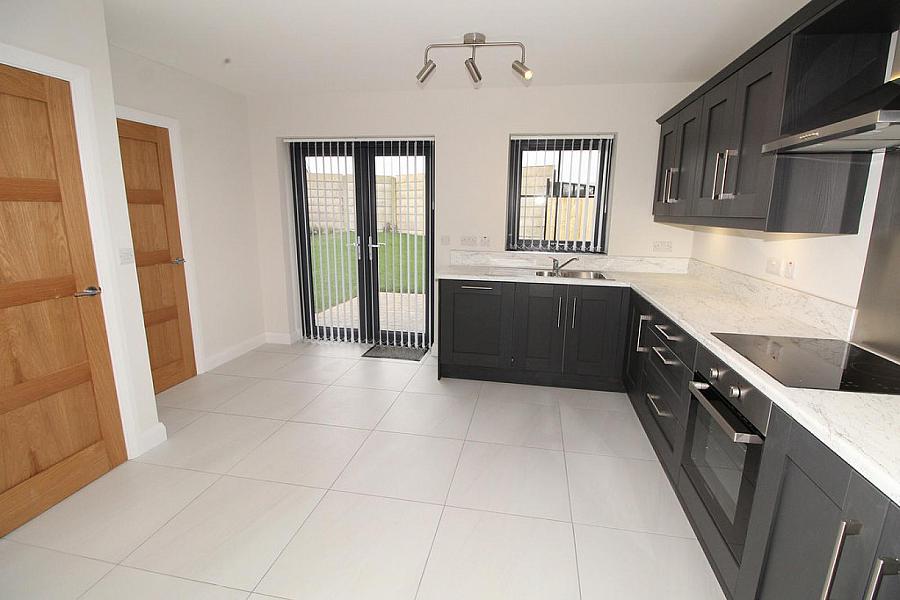11 Avondale Court