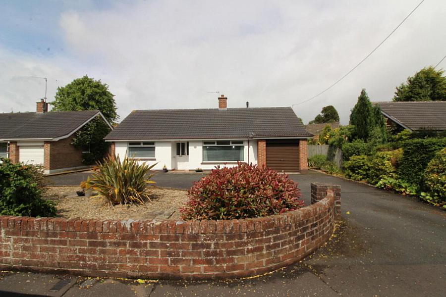86 Old Manse Road