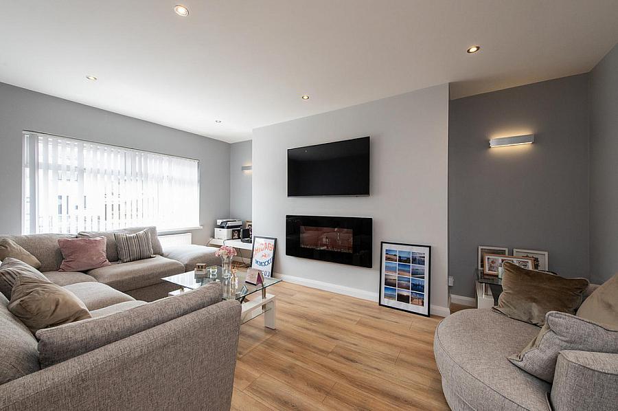 9 Swanston Gardens