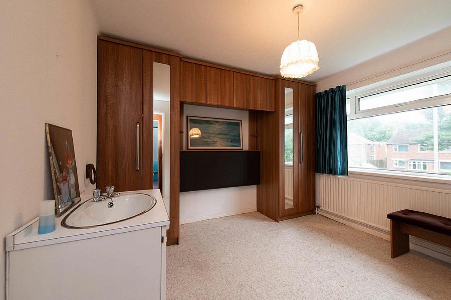 28 Jordanstown Road