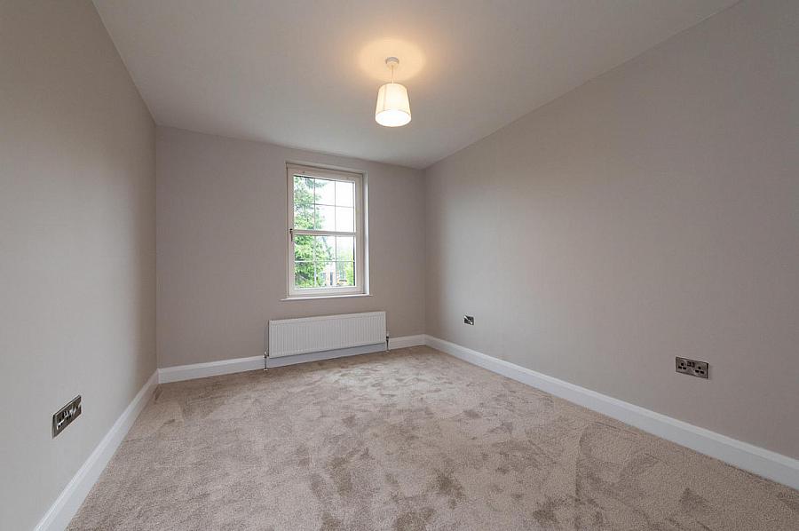 56 Oakfield Park