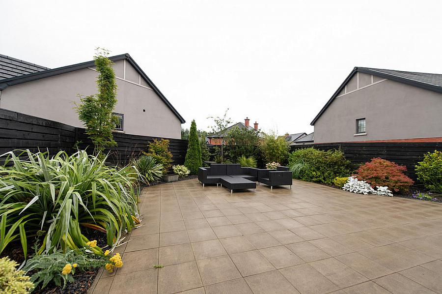 56 Oakfield Park
