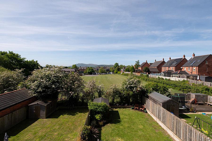 7 The Cairn View