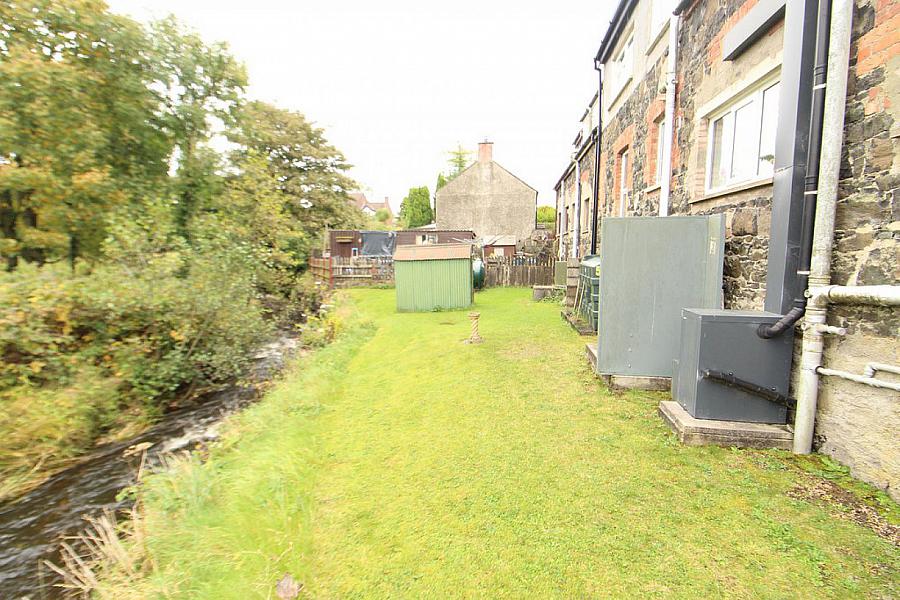 5 Old Mill Crescent