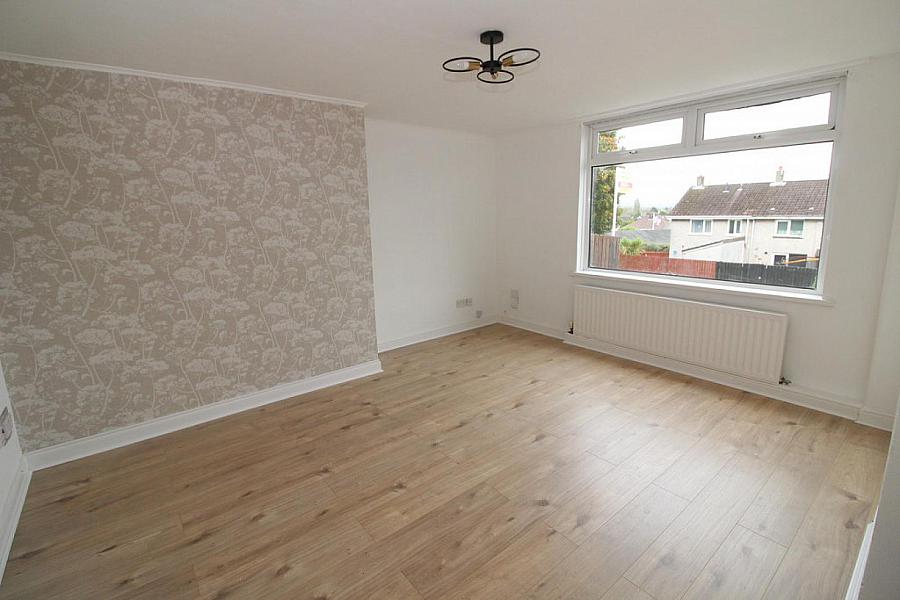 27 Lacken Walk