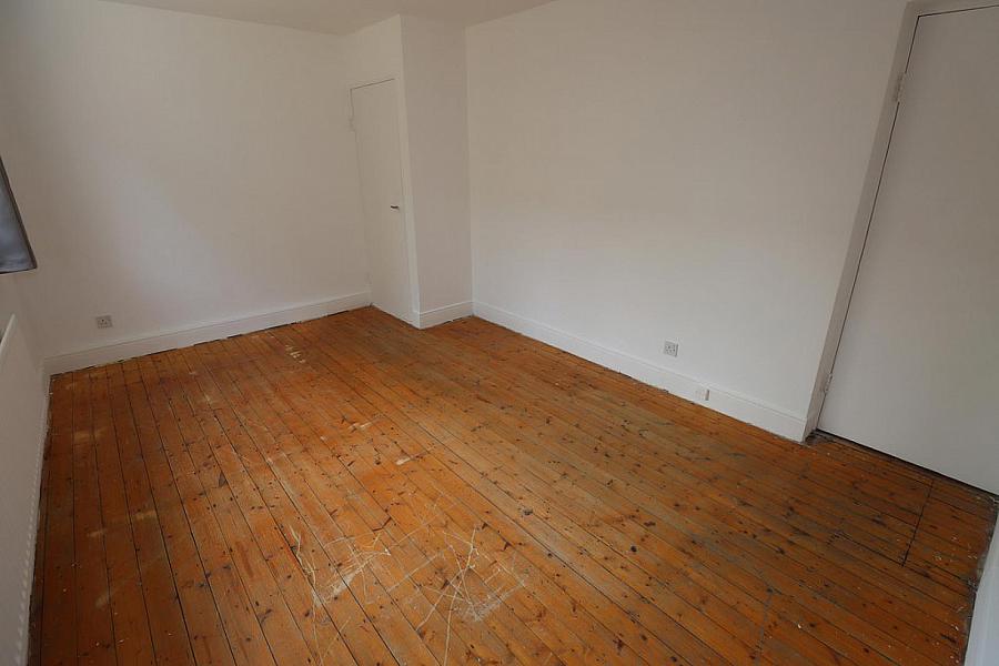 122 Annadale Flats