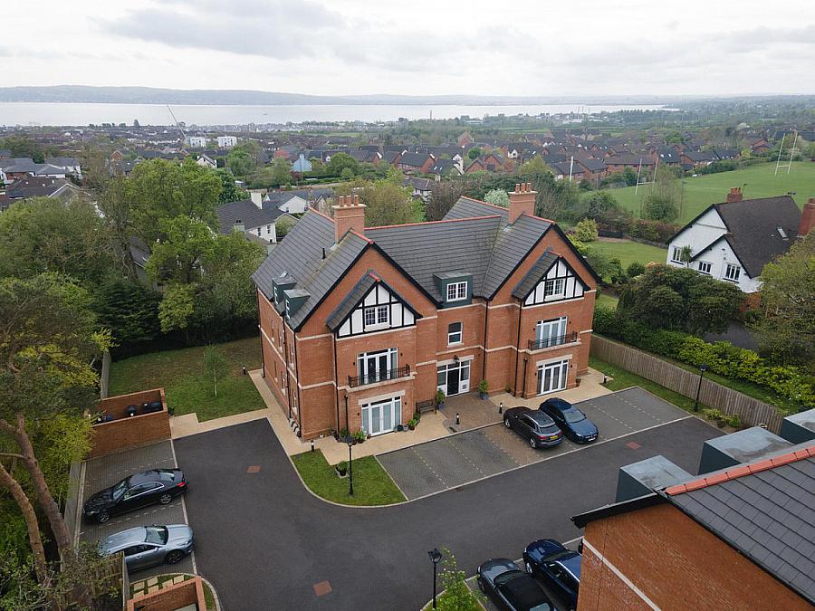 10 Foxbury