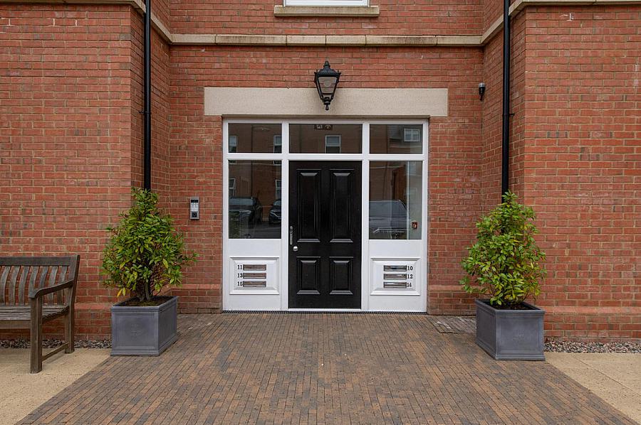 10 Foxbury