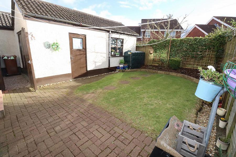 11 Glencraig Gardens