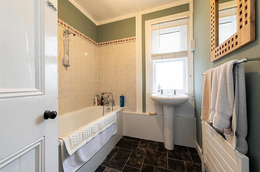 16 Downview Avenue