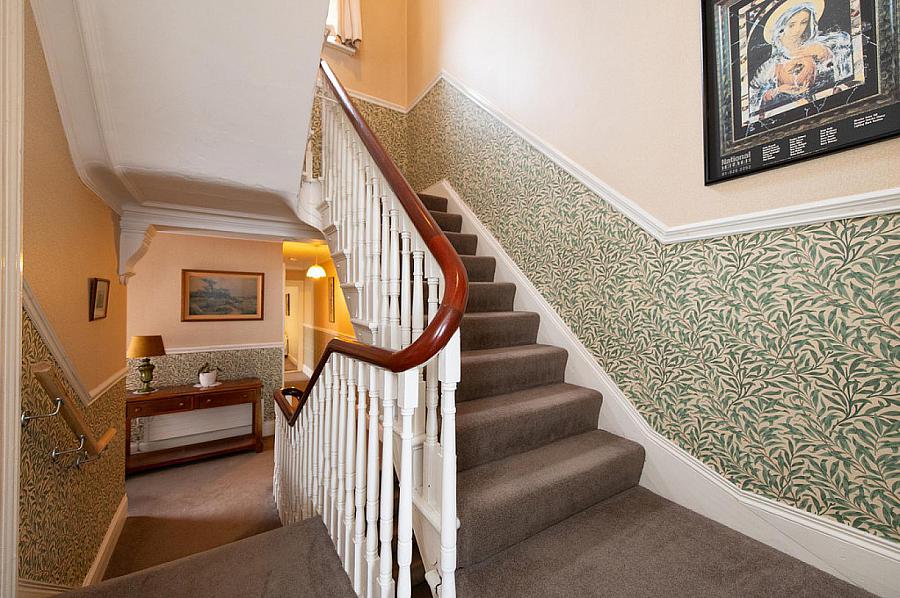 16 Downview Avenue