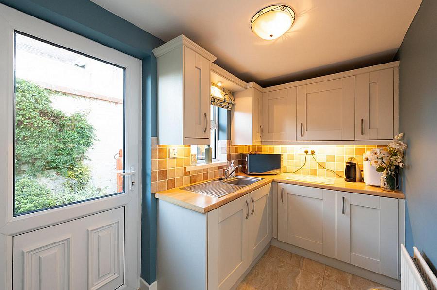 276 Upper Road