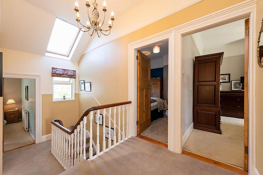 276 Upper Road