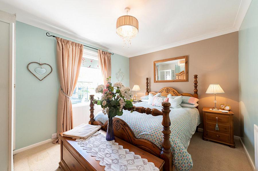 276 Upper Road