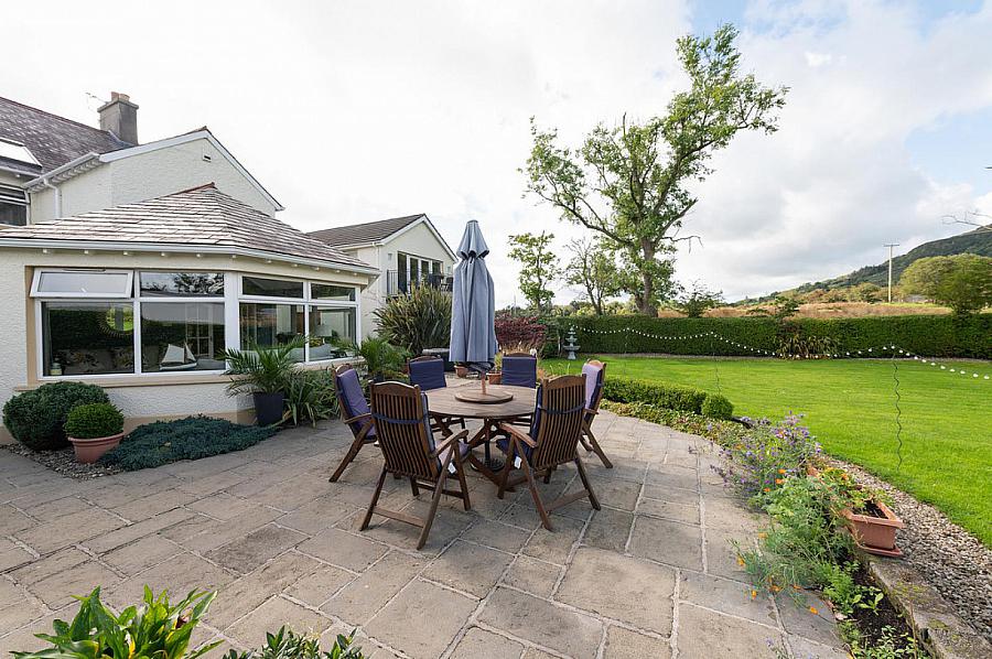 276 Upper Road