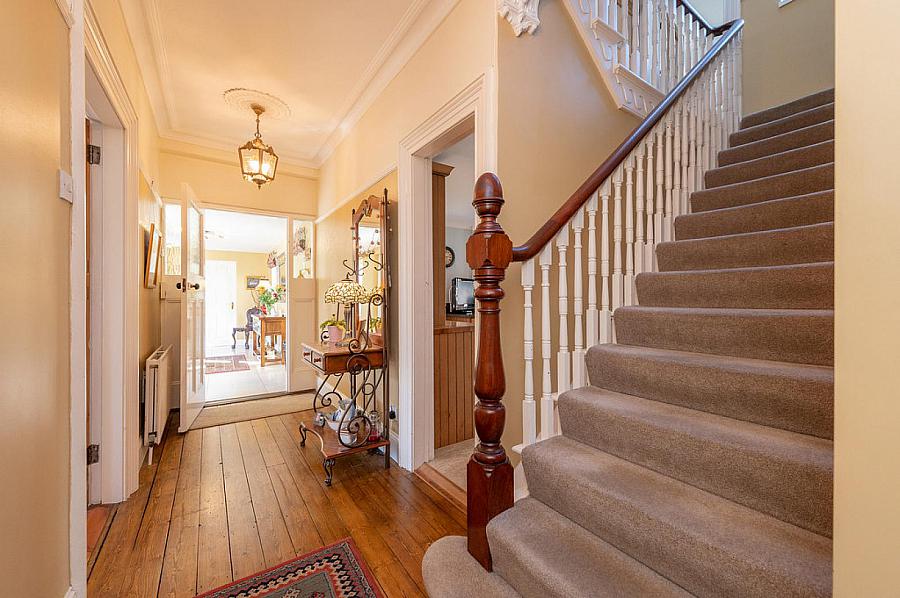276 Upper Road
